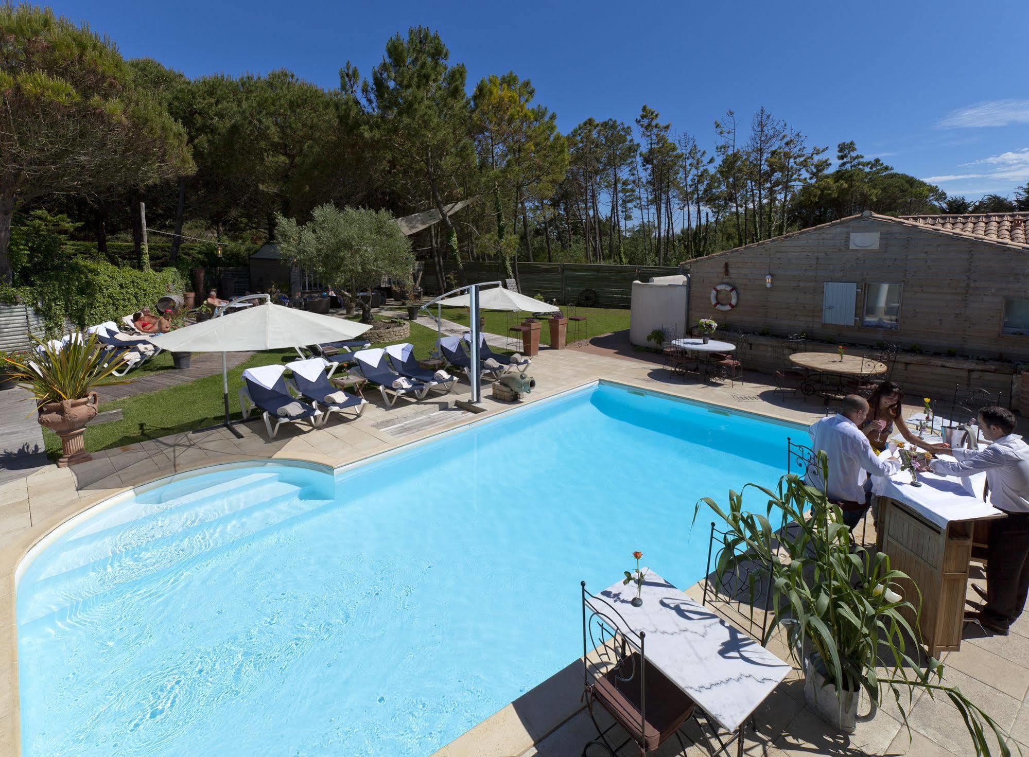 Hotel Restaurant & Spa Plaisir Le Bois-Plage-en-Ré Esterno foto